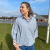AJ117 Project Hortense Skjorte Og Stribet Bluse Fra Marta