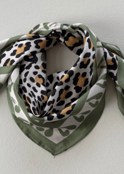 Lille Three M Tørklæde To2681