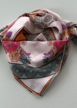 Lille Three M Tørklæde To2683 Rosa Multi