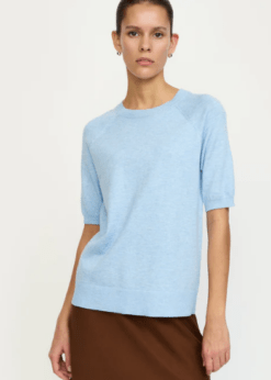 Lyseblå Marla O Neck Bluse Fra Soft Rebels