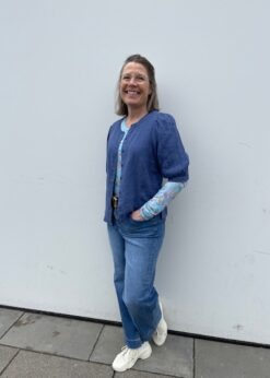 Red Button Conny Jeans Og Azra Skjorte Fra Part Two