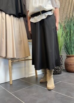 Sort Breeze Nederdel Fra Freequent