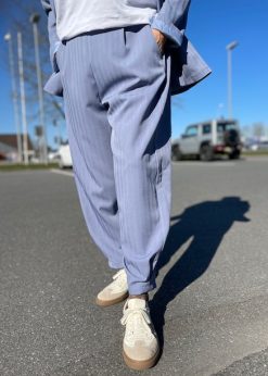 Blå Marta Gilly Buks