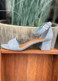 Duffy Sandal På Lille Hæl I Lyseblå