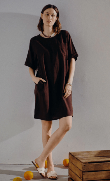 Freequent Brun Hør Kjole Med Knapper På Ryggen