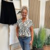 Floi Tee I Grønt Print Fra Freequent