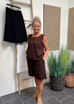 Freequent Brun Lava Top Og Lava Shorts