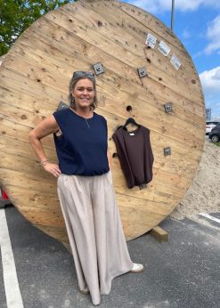 Freequent Liana Bluse Marineblå Og Co Couture Buksenederdel
