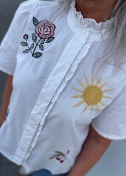 Hvid Skjorte Med Broderi Love1531