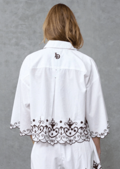 Love1546 Hvid Brun Fra Love & Divine