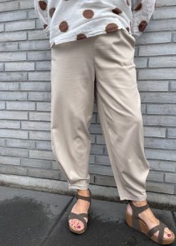 Marta Gilly Beige31A Bukser