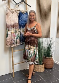 Marta Ruby Kjole Brun Print Kjole